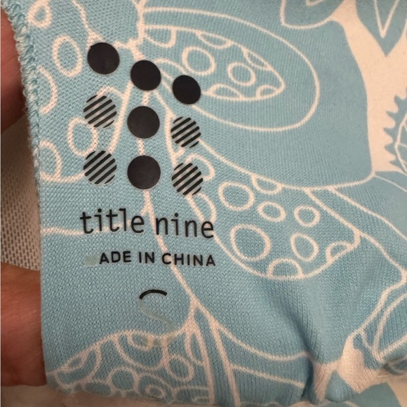 This is a Title Nine Cirque De La Vie performance dress size Small - Picture 5 of 8